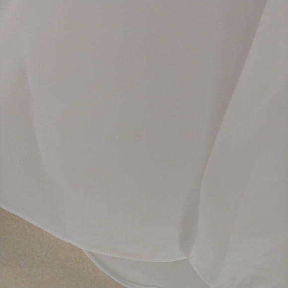 Vince Camuto White Top - Picture 5 of 5